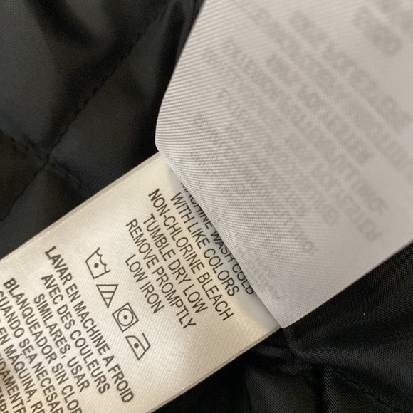 NWOT Man’s Legendary Whitetails Plaid & Quilted Jacket - Picture 9 of 15